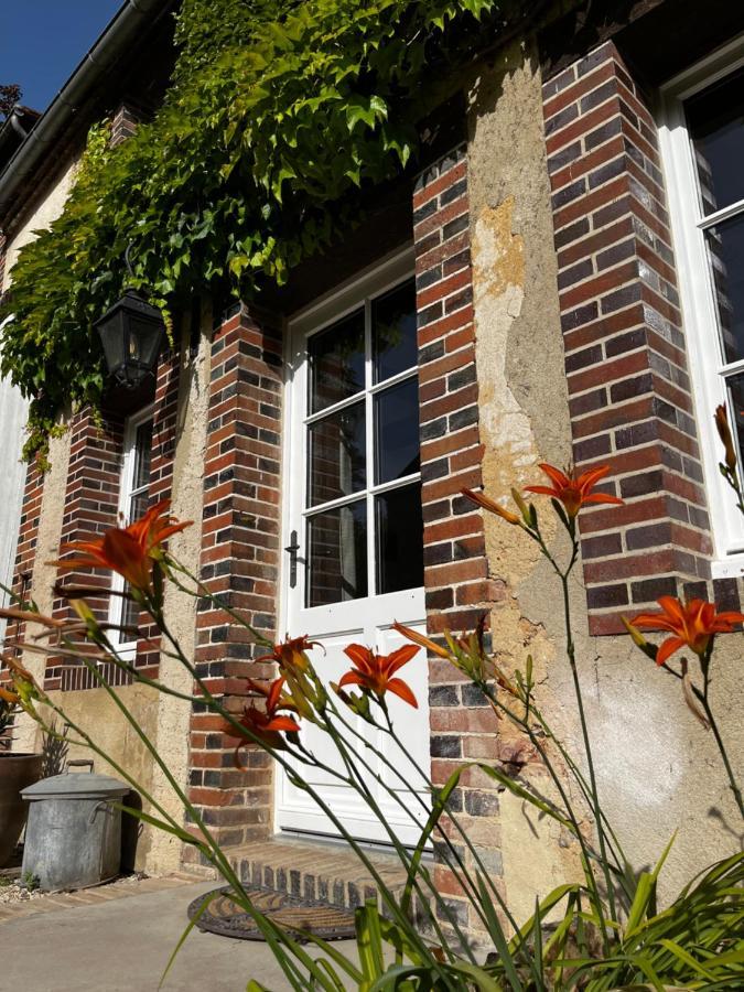 La Maison Du Gardien - Le Prieure Du Preux Sepeaux-Saint-Romain Экстерьер фото